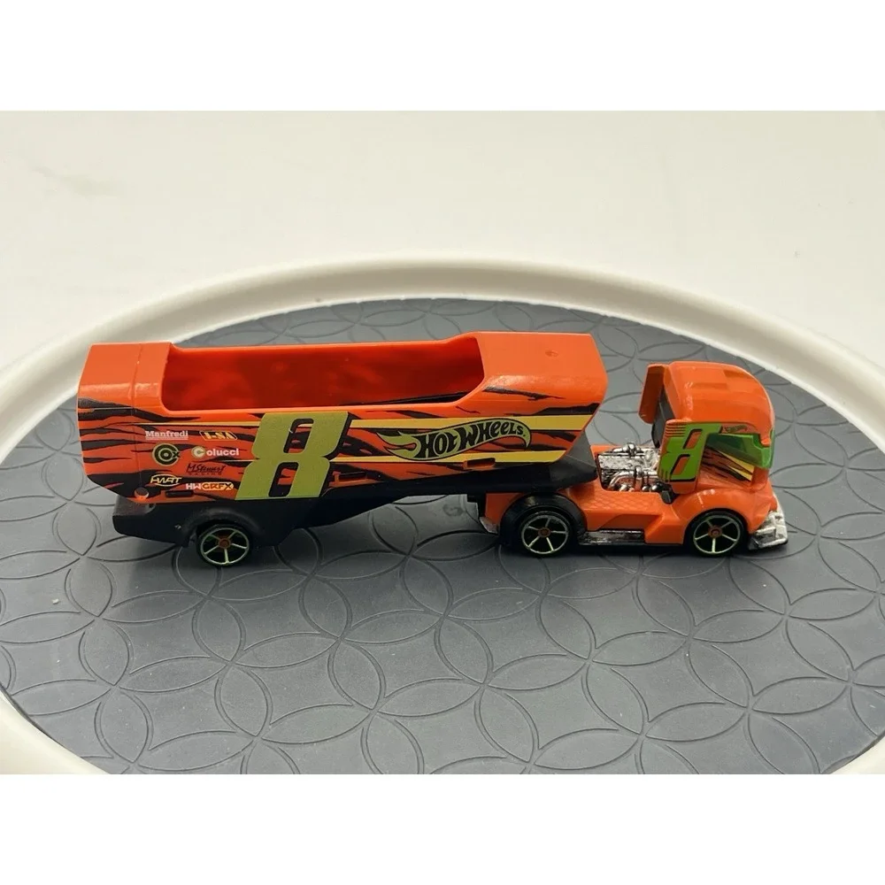 Hot Wheels Super Rigs Big Rig Heat FKW92 Orange #8 Car Hauler 2019 Loose